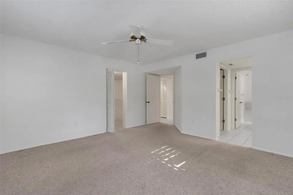528 W Venice Avenue Venice FL 34285