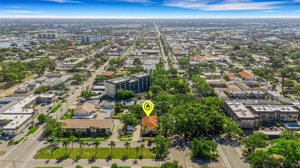 528 W Venice Avenue Venice FL 34285