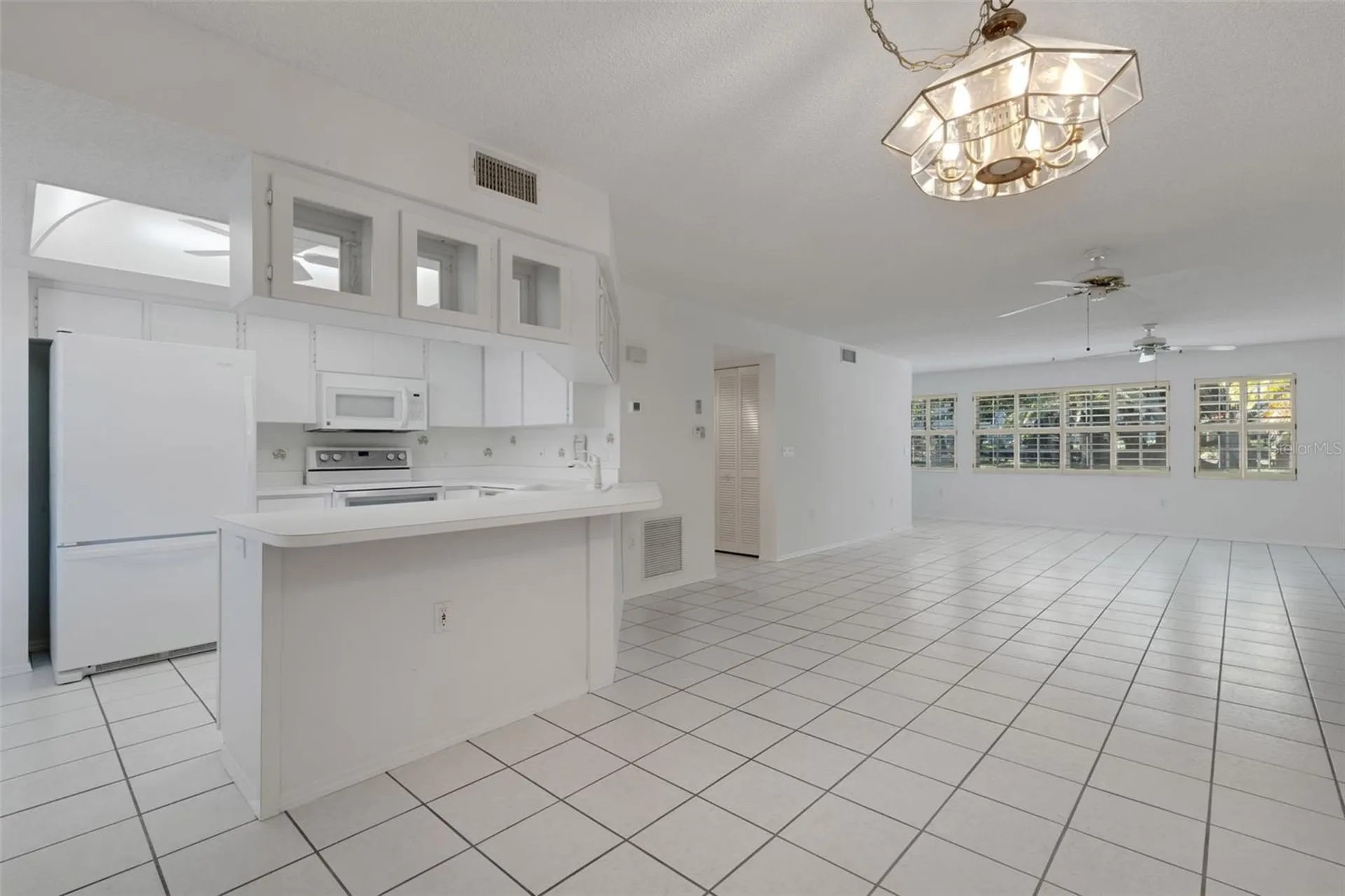 528 W Venice Avenue Venice FL 34285