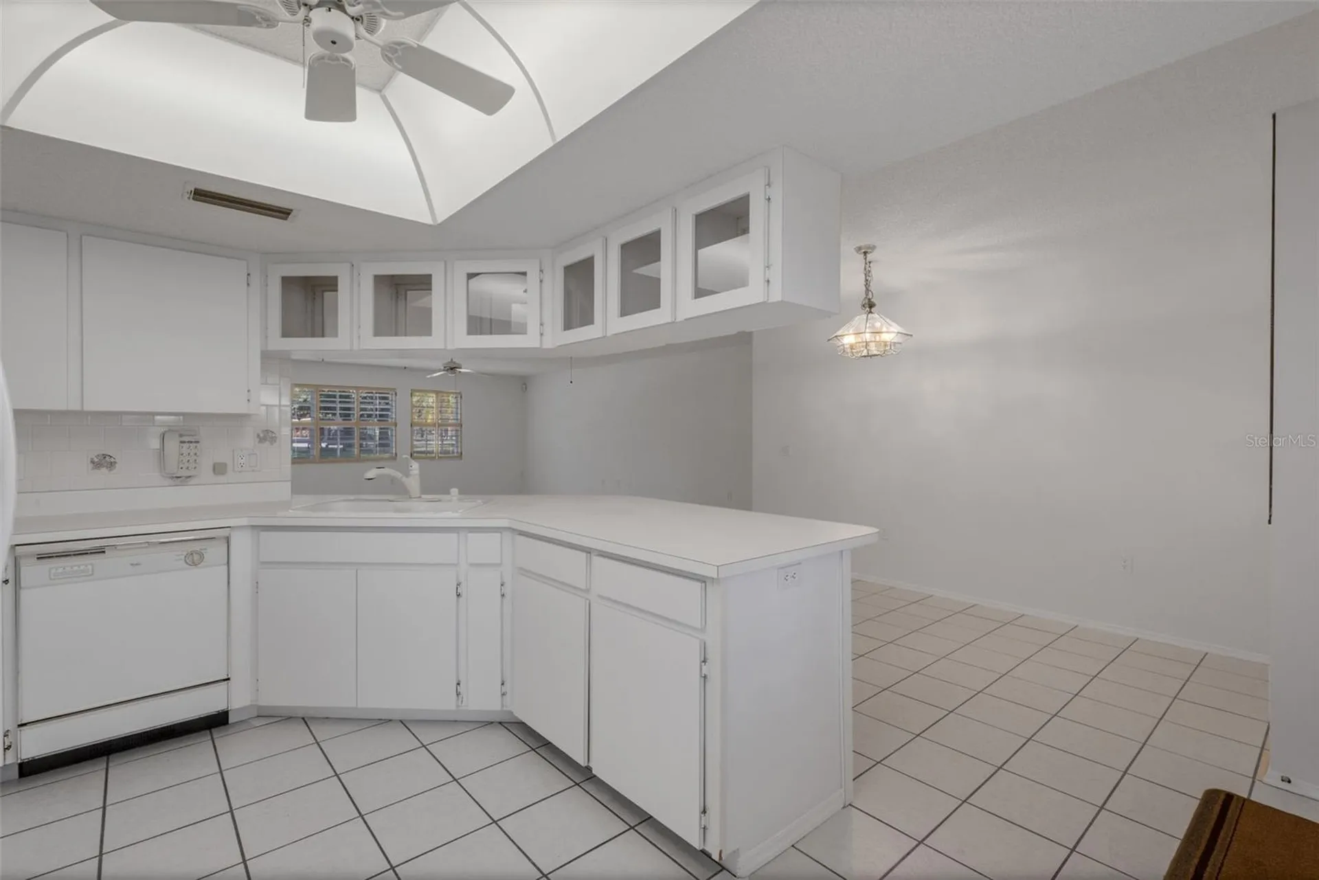528 W Venice Avenue Venice FL 34285