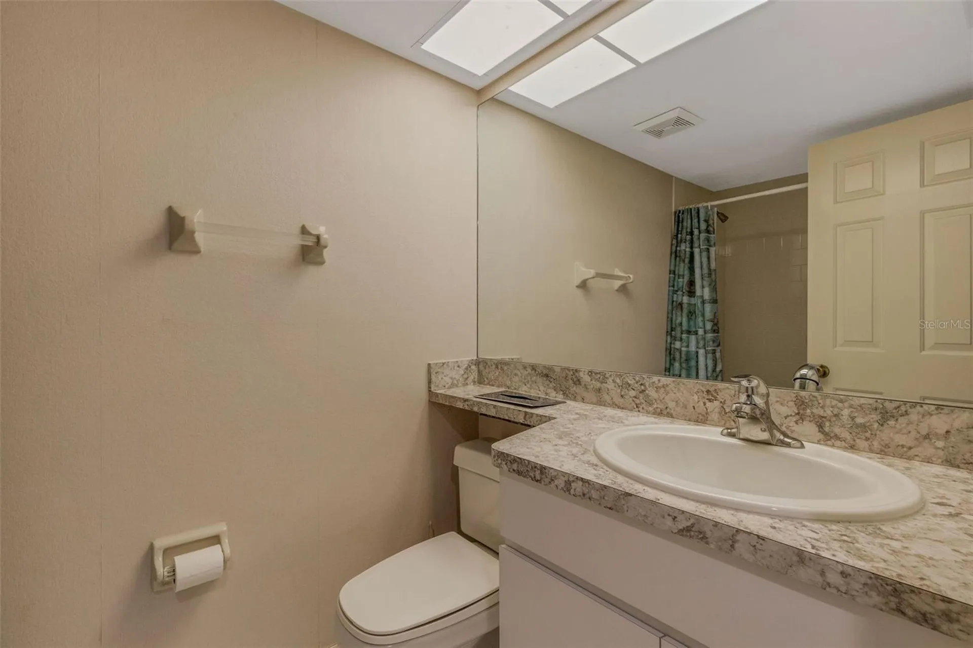 528 W Venice Avenue Venice FL 34285