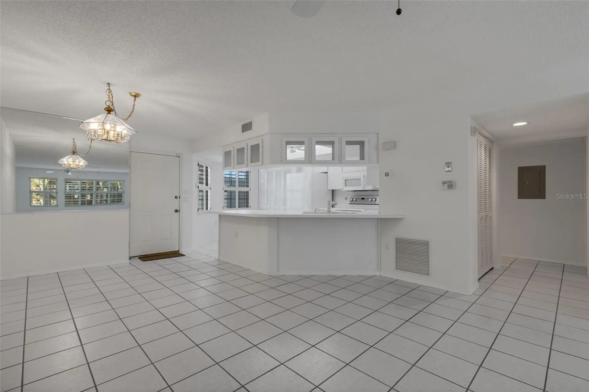 528 W Venice Avenue Venice FL 34285