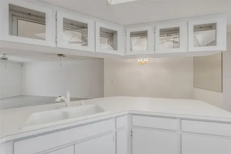 528 W Venice Avenue Venice FL 34285