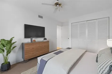 528 W Venice Avenue Venice FL 34285
