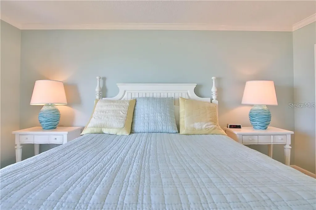 100 Sands Point Road Longboat Key FL 34228