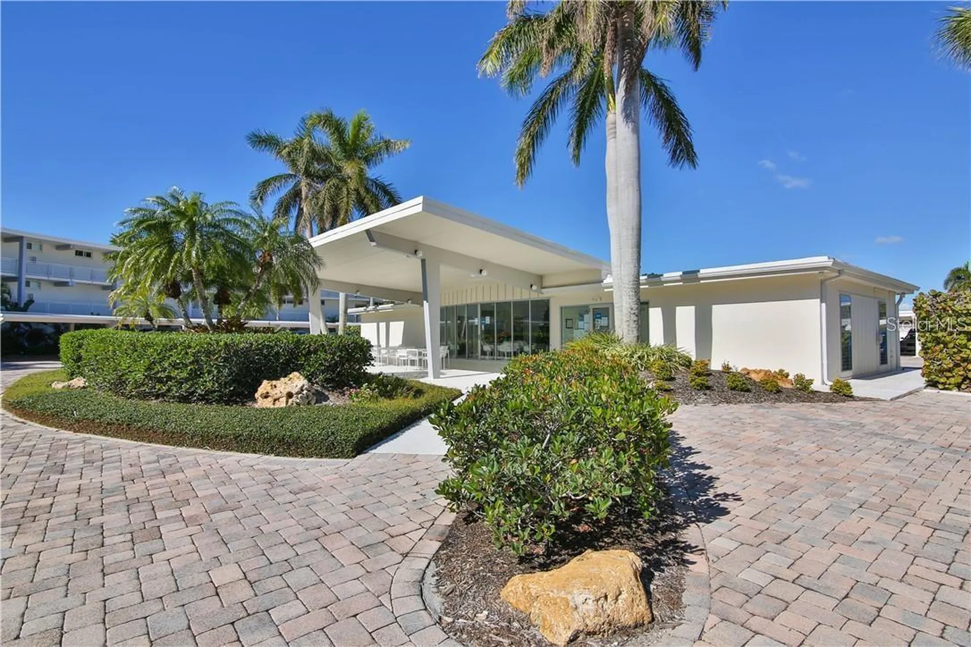 100 Sands Point Road Longboat Key FL 34228