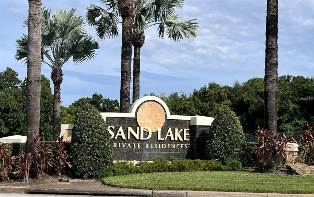 7511 Seurat Street Orlando FL 32819