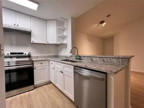 7511 Seurat Street Orlando FL 32819
