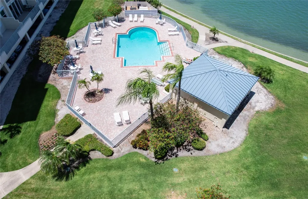 7974 Sailboat Key Boulevard S South Pasadena FL 33707