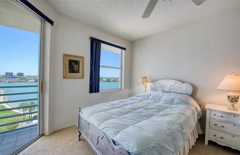 7974 Sailboat Key Boulevard S South Pasadena FL 33707