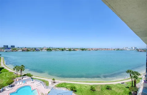 7974 Sailboat Key Boulevard S South Pasadena FL 33707