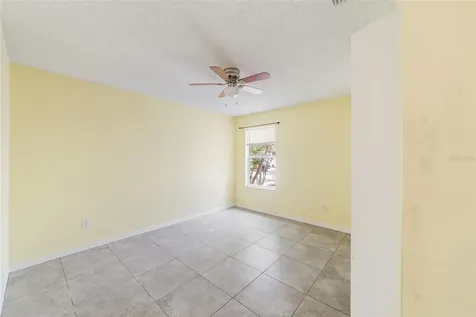 8932 SE 168th Sedgwick Place The Villages FL 32162