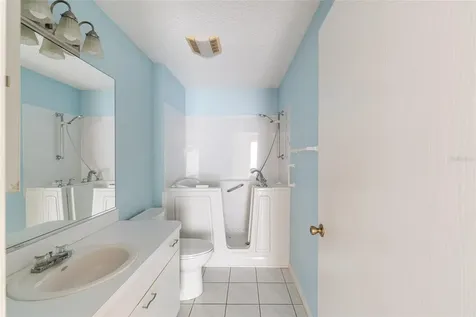 8932 SE 168th Sedgwick Place The Villages FL 32162