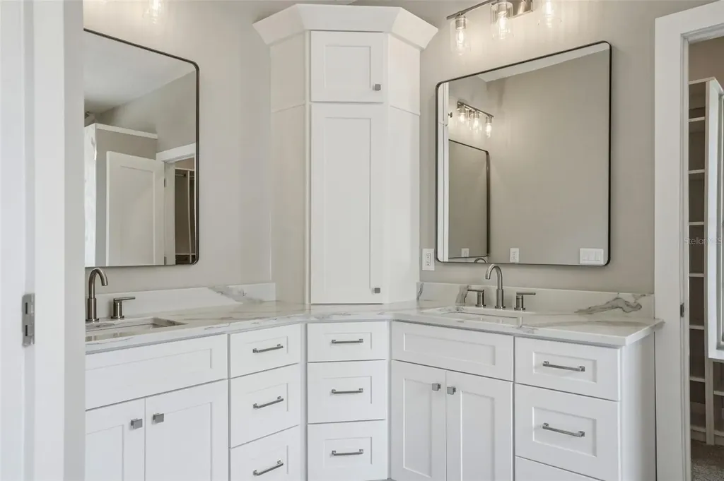1725 River Watch Boulevard Tarpon Springs FL 34689