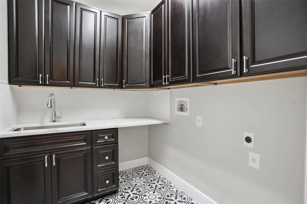 1725 River Watch Boulevard Tarpon Springs FL 34689
