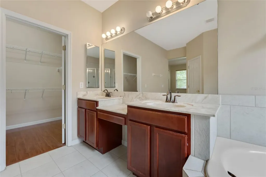 8116 Tumeric Court Orlando FL 32817