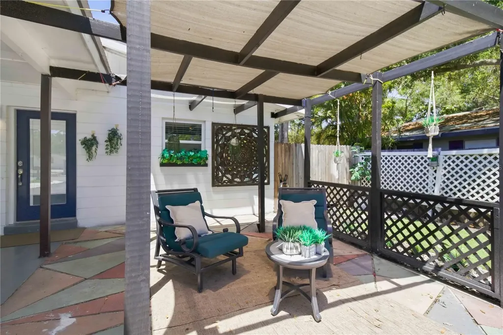 2565 Browning Street Sarasota FL 34237