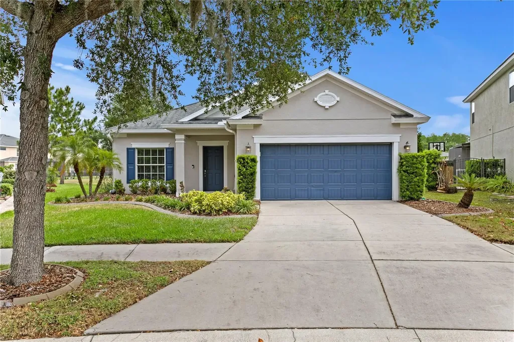 2837 Maple Brook Loop Lutz FL 33558
