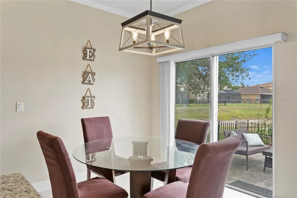 2837 Maple Brook Loop Lutz FL 33558