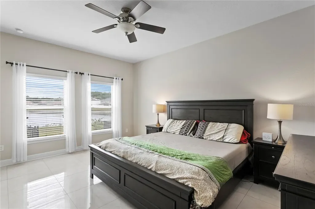 2837 Maple Brook Loop Lutz FL 33558