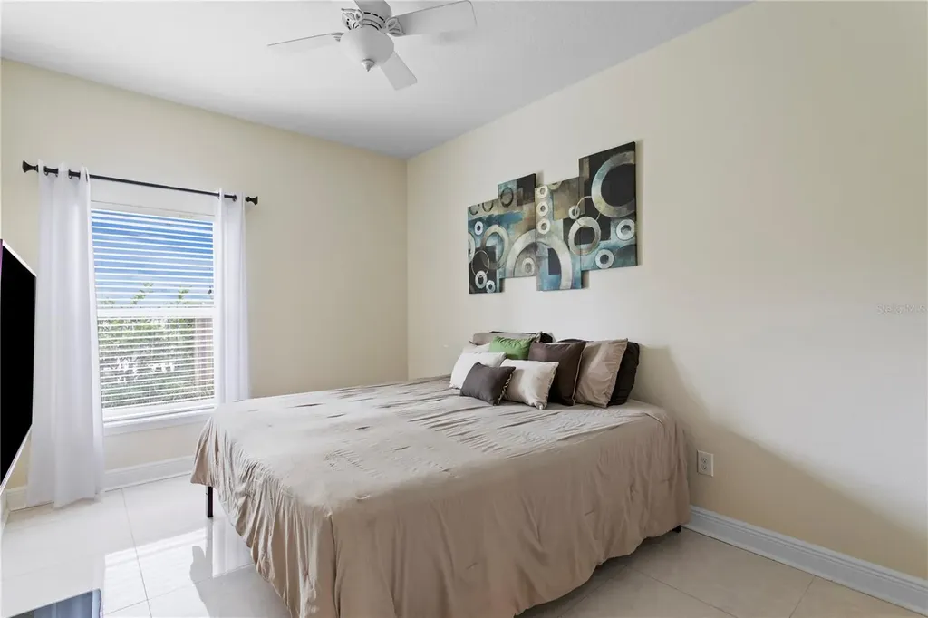 2837 Maple Brook Loop Lutz FL 33558