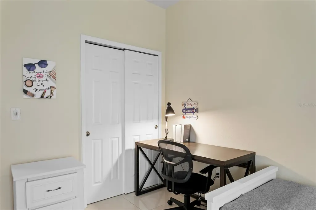 2837 Maple Brook Loop Lutz FL 33558