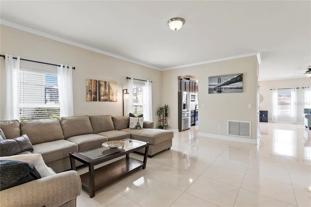 2837 Maple Brook Loop Lutz FL 33558
