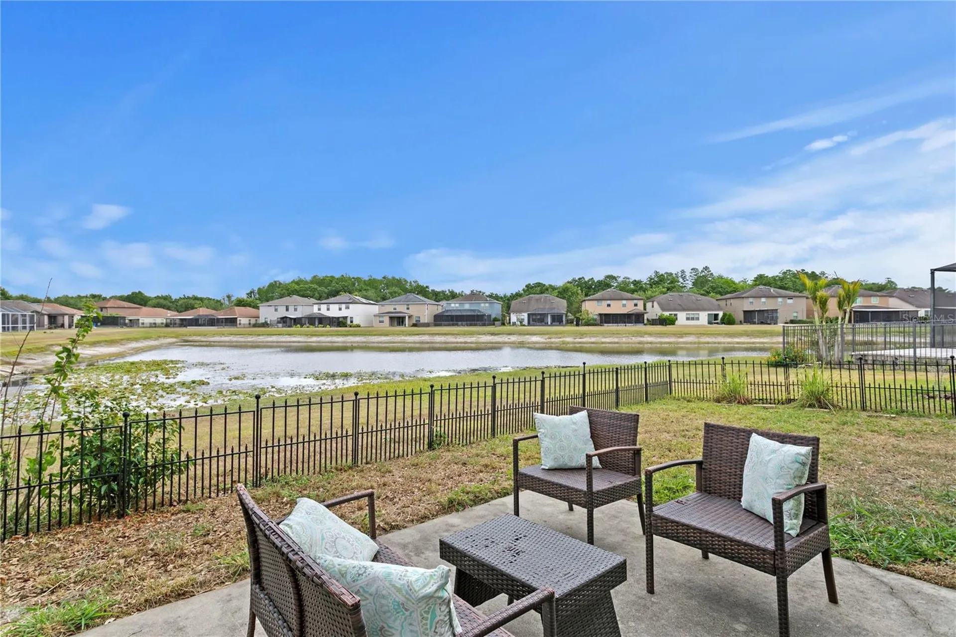 2837 Maple Brook Loop Lutz FL 33558
