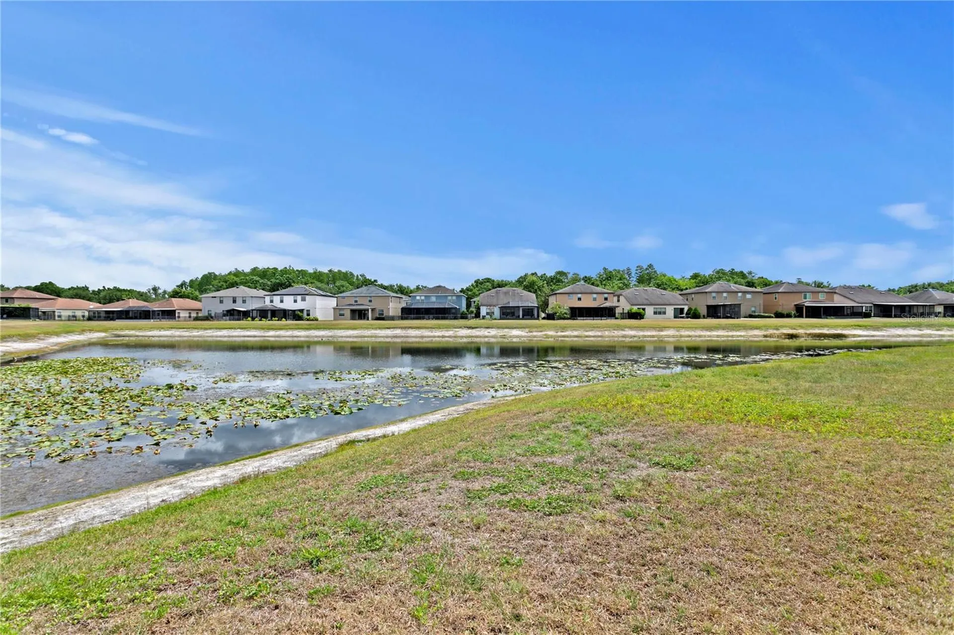 2837 Maple Brook Loop Lutz FL 33558