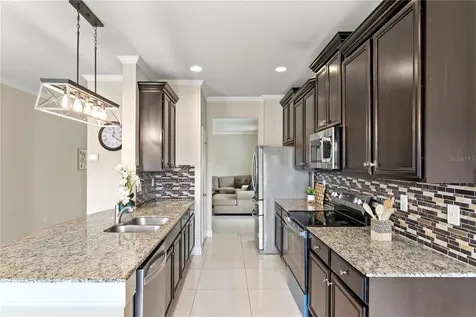 2837 Maple Brook Loop Lutz FL 33558