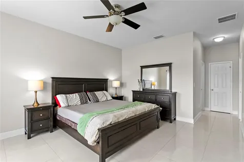 2837 Maple Brook Loop Lutz FL 33558