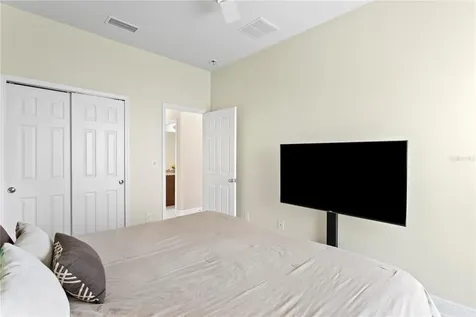 2837 Maple Brook Loop Lutz FL 33558