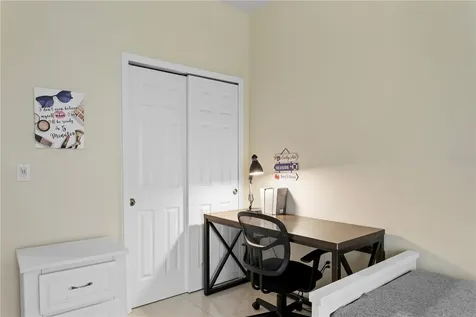 2837 Maple Brook Loop Lutz FL 33558