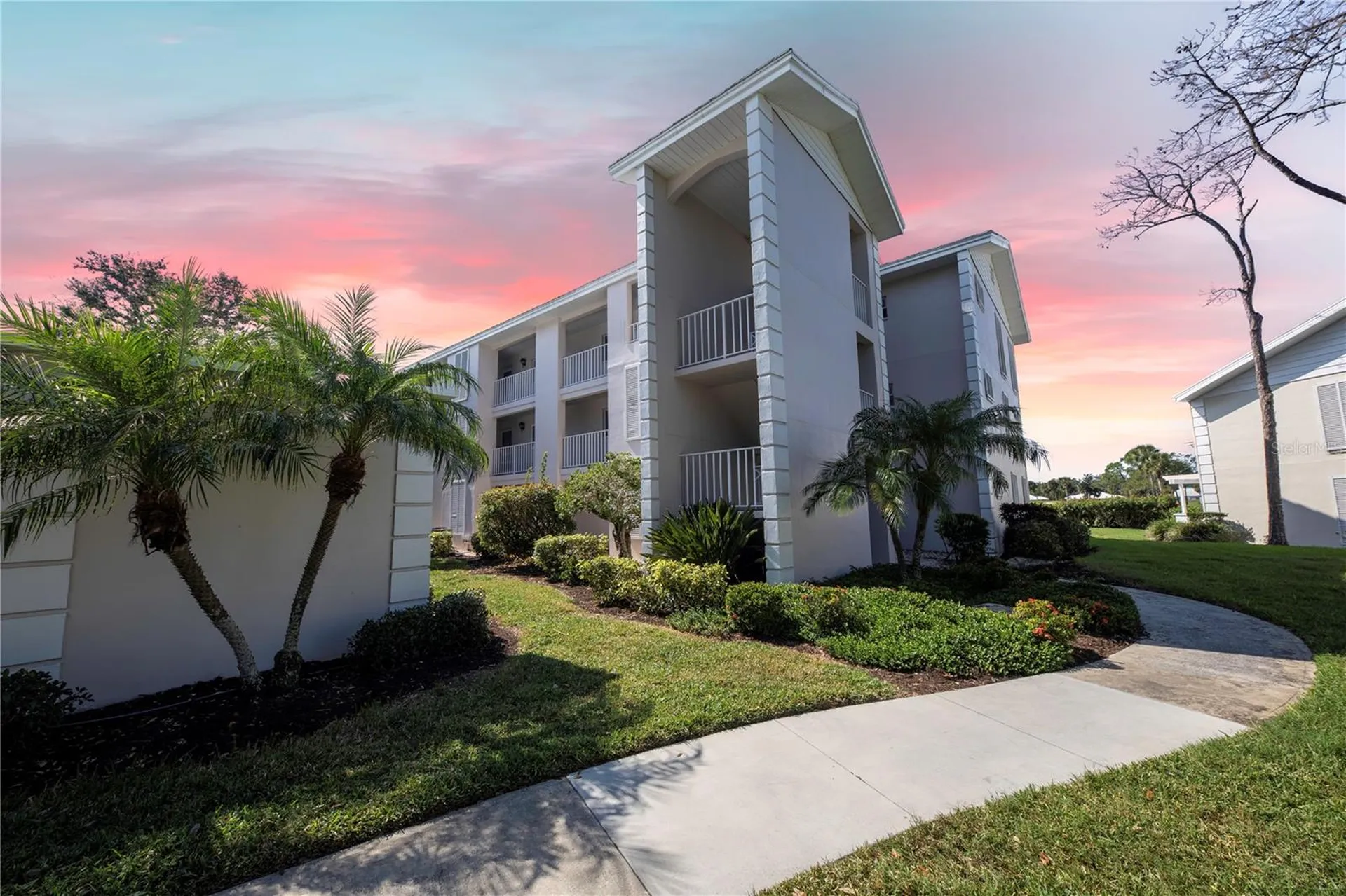 437 Cerromar Lane Venice FL 34293