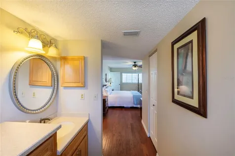 437 Cerromar Lane Venice FL 34293