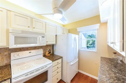 437 Cerromar Lane Venice FL 34293