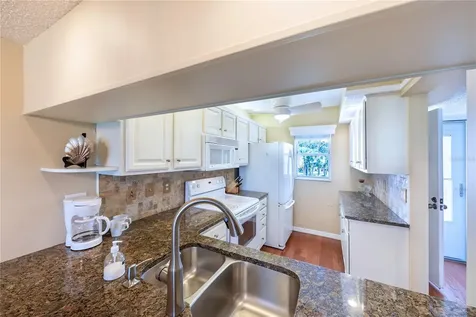 437 Cerromar Lane Venice FL 34293