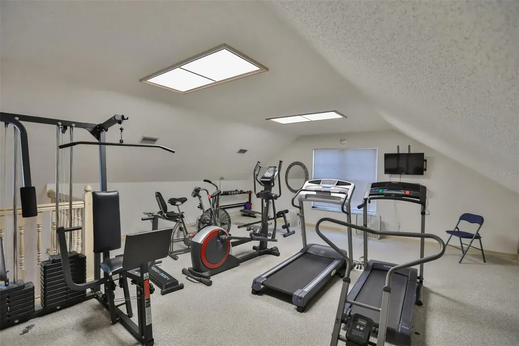 1115 Golfview Woods Drive Sun City Center FL 33573