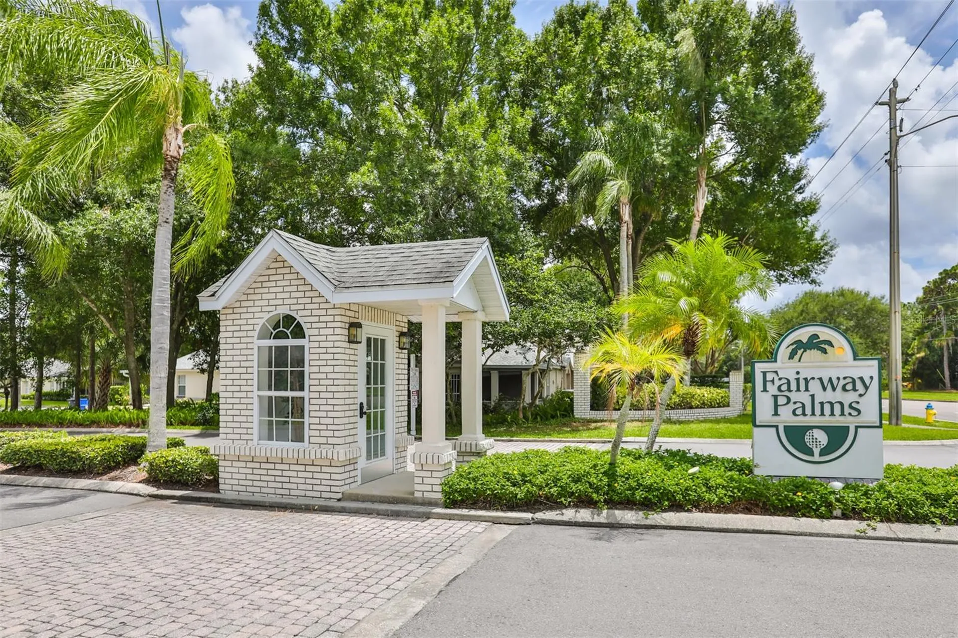 1115 Golfview Woods Drive Sun City Center FL 33573