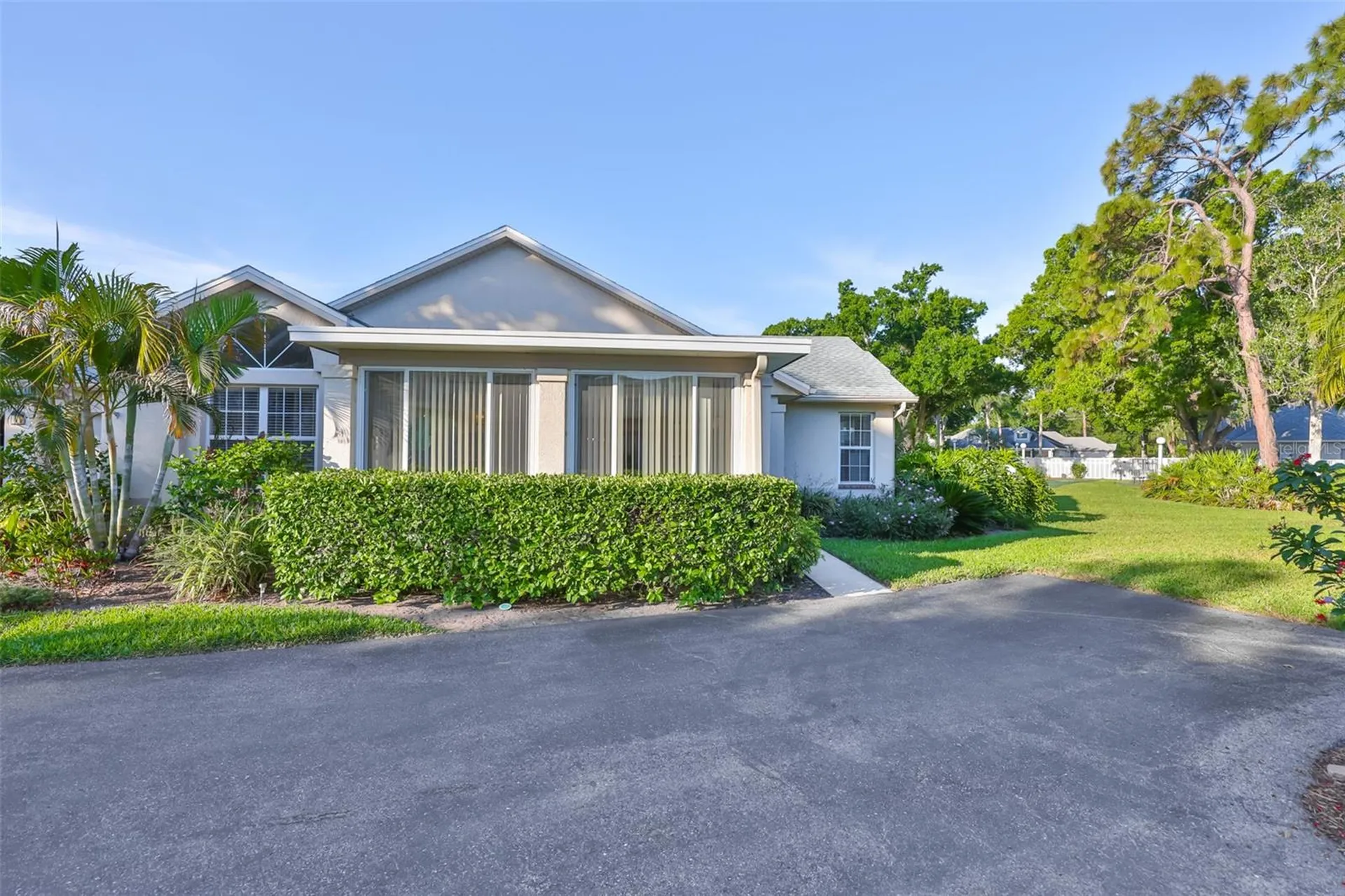 1115 Golfview Woods Drive Sun City Center FL 33573