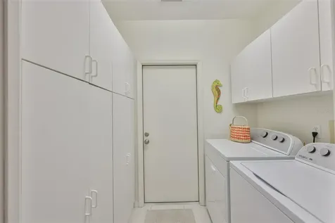 1115 Golfview Woods Drive Sun City Center FL 33573