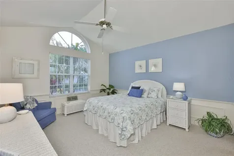 1115 Golfview Woods Drive Sun City Center FL 33573