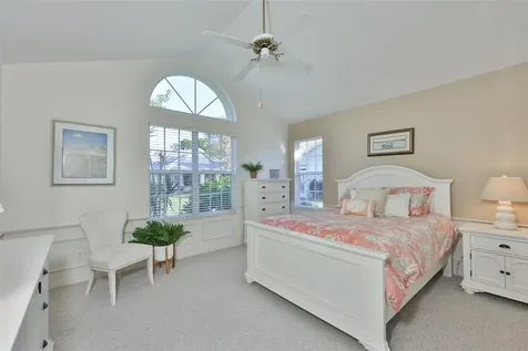 1115 Golfview Woods Drive Sun City Center FL 33573