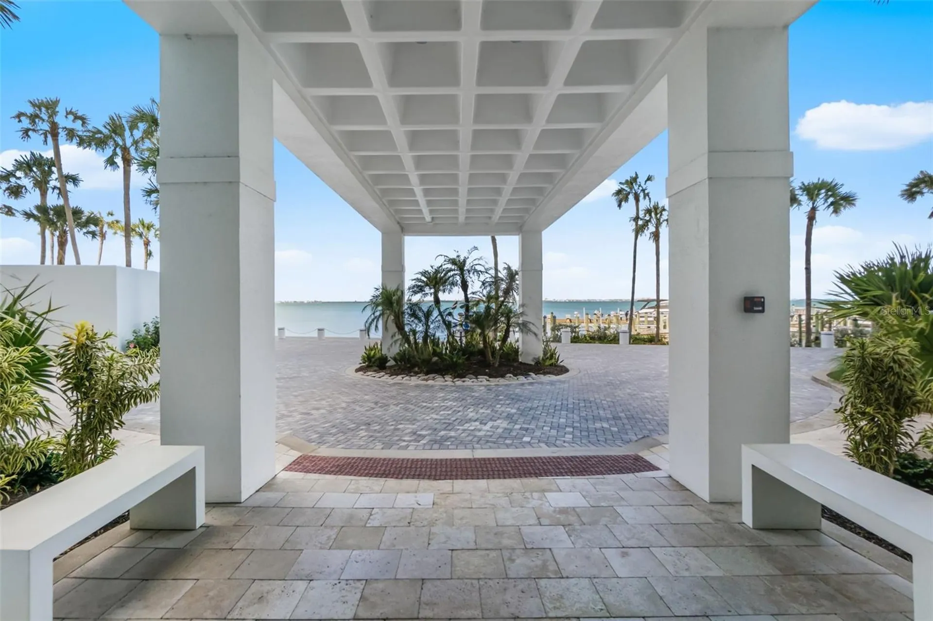 988 Blvd Of The Arts Sarasota FL 34236