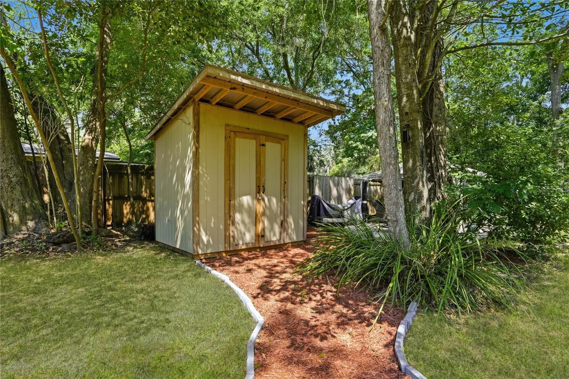 5211 Glenwood Avenue Jacksonville FL 32205