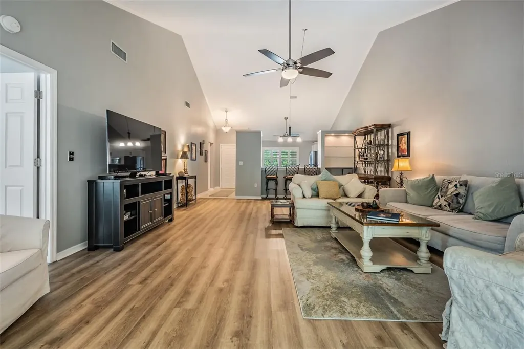 1801 E Lake Road Palm Harbor FL 34685