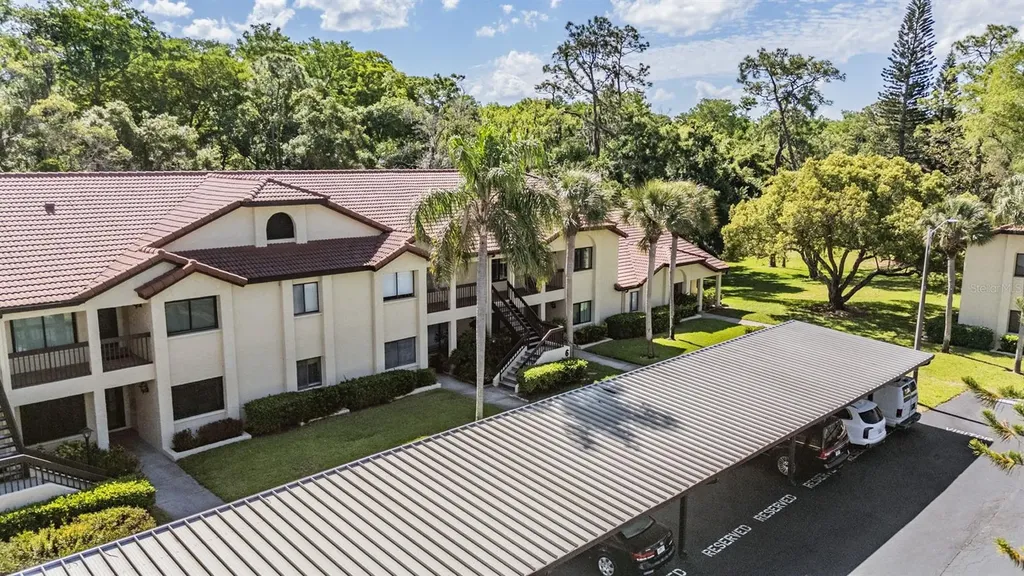 1801 E Lake Road Palm Harbor FL 34685