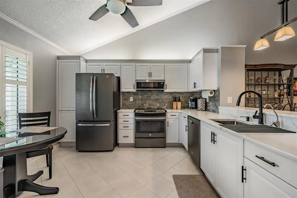 1801 E Lake Road Palm Harbor FL 34685