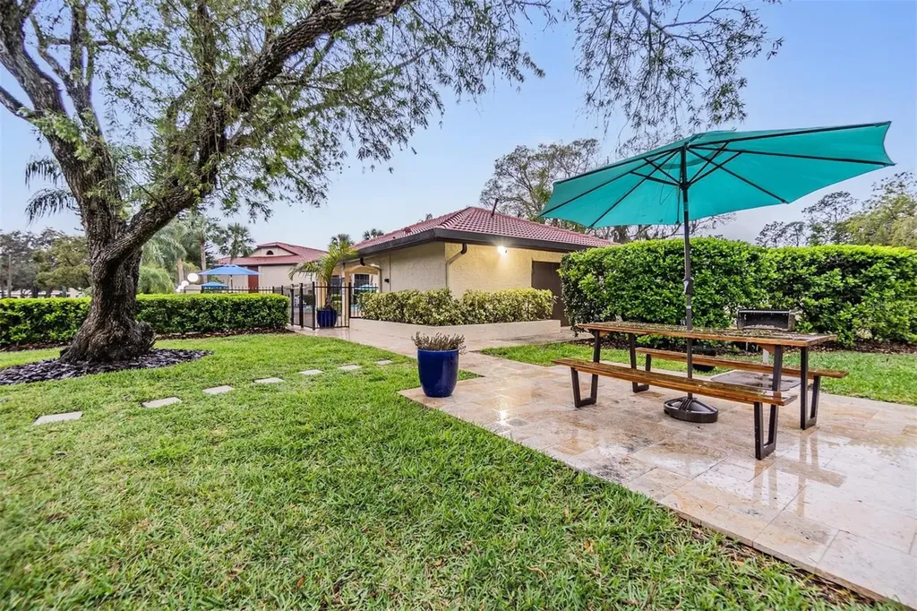 1801 E Lake Road Palm Harbor FL 34685