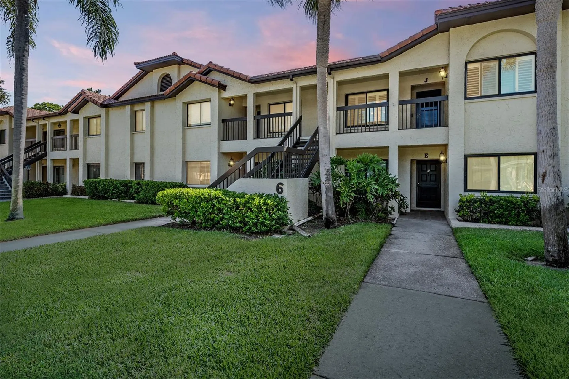 1801 E Lake Road Palm Harbor FL 34685